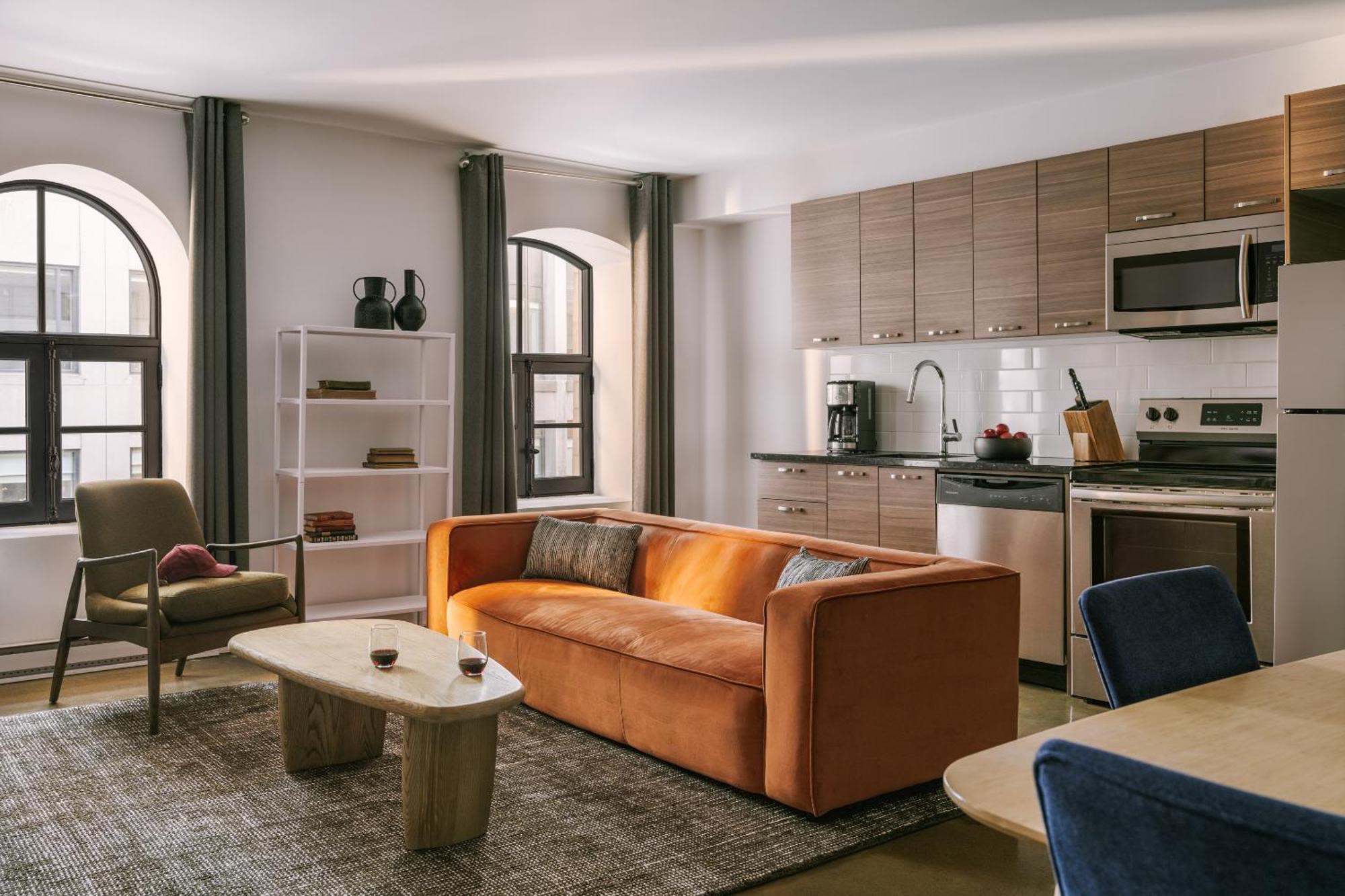 Sonder Penny Lane Aparthotel Montreal Bagian luar foto