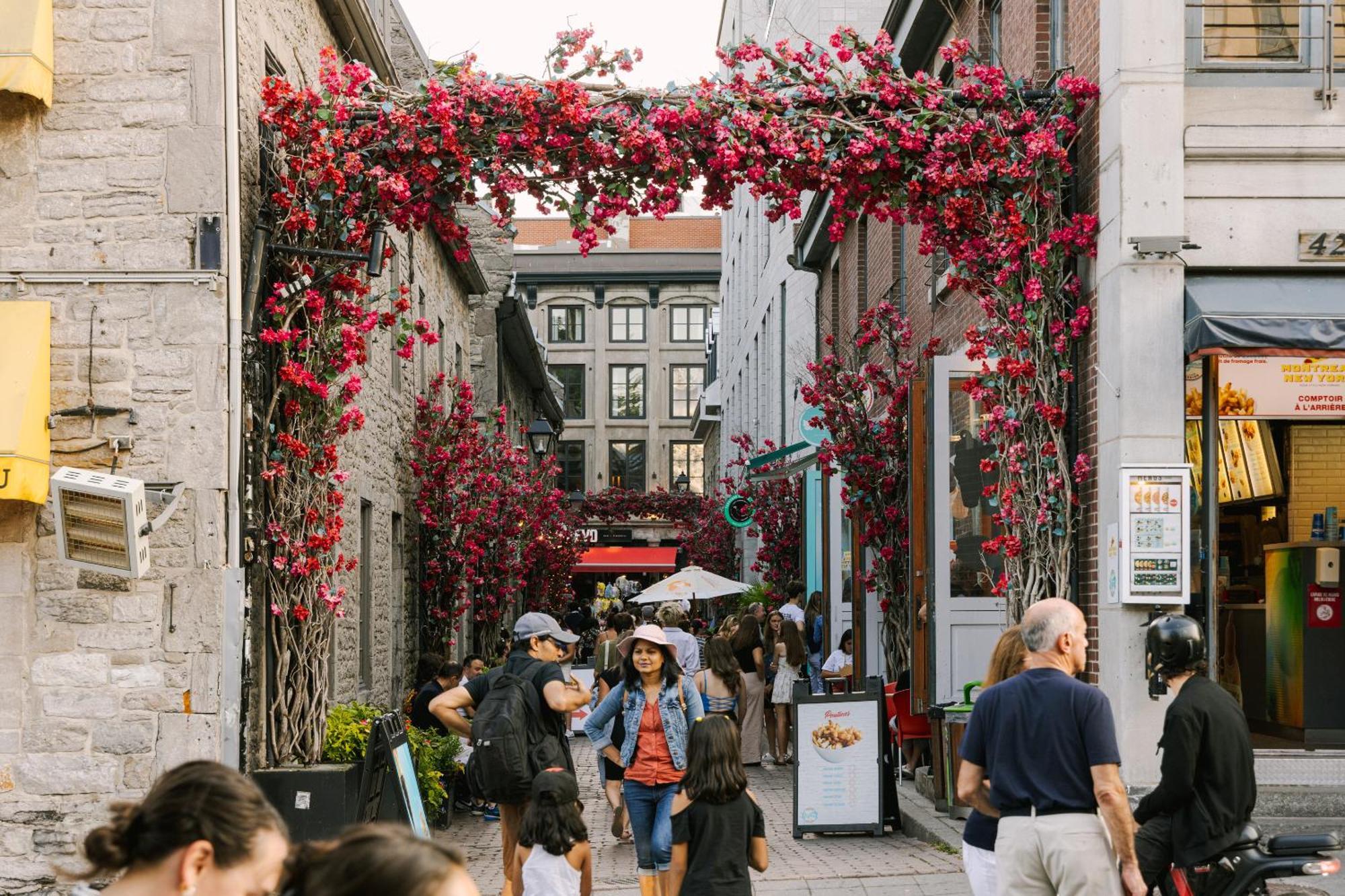 Sonder Penny Lane Aparthotel Montreal Bagian luar foto