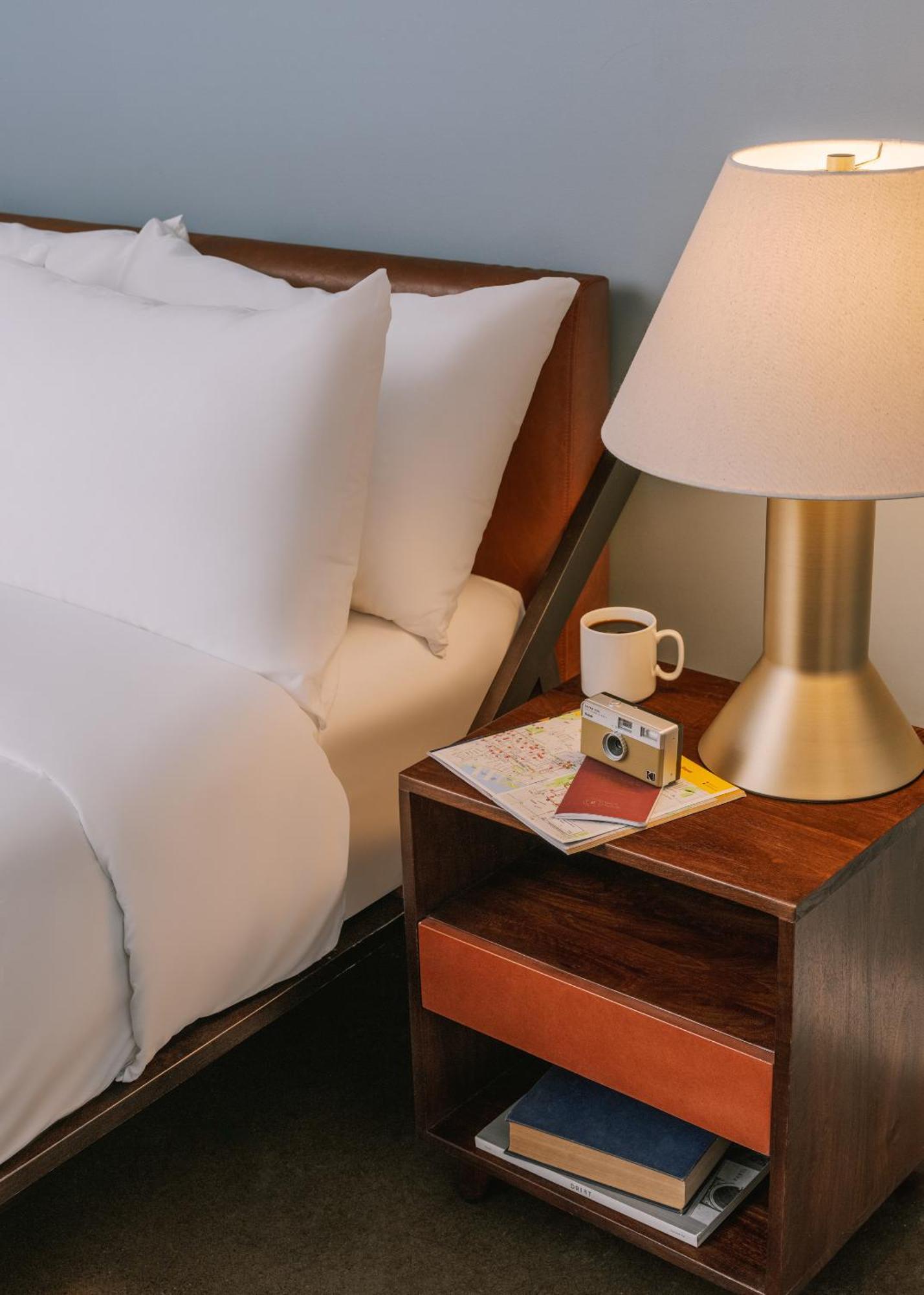Sonder Penny Lane Aparthotel Montreal Ruang foto