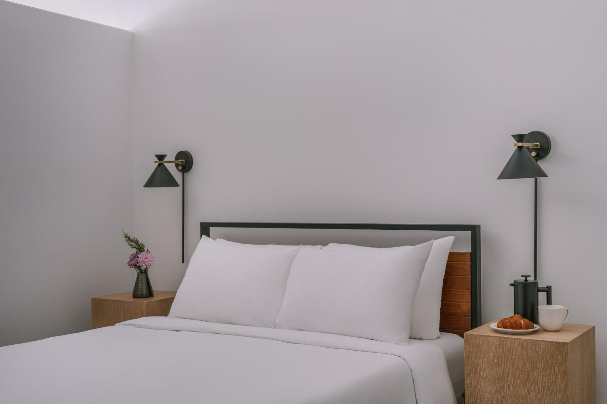 Sonder Penny Lane Aparthotel Montreal Ruang foto